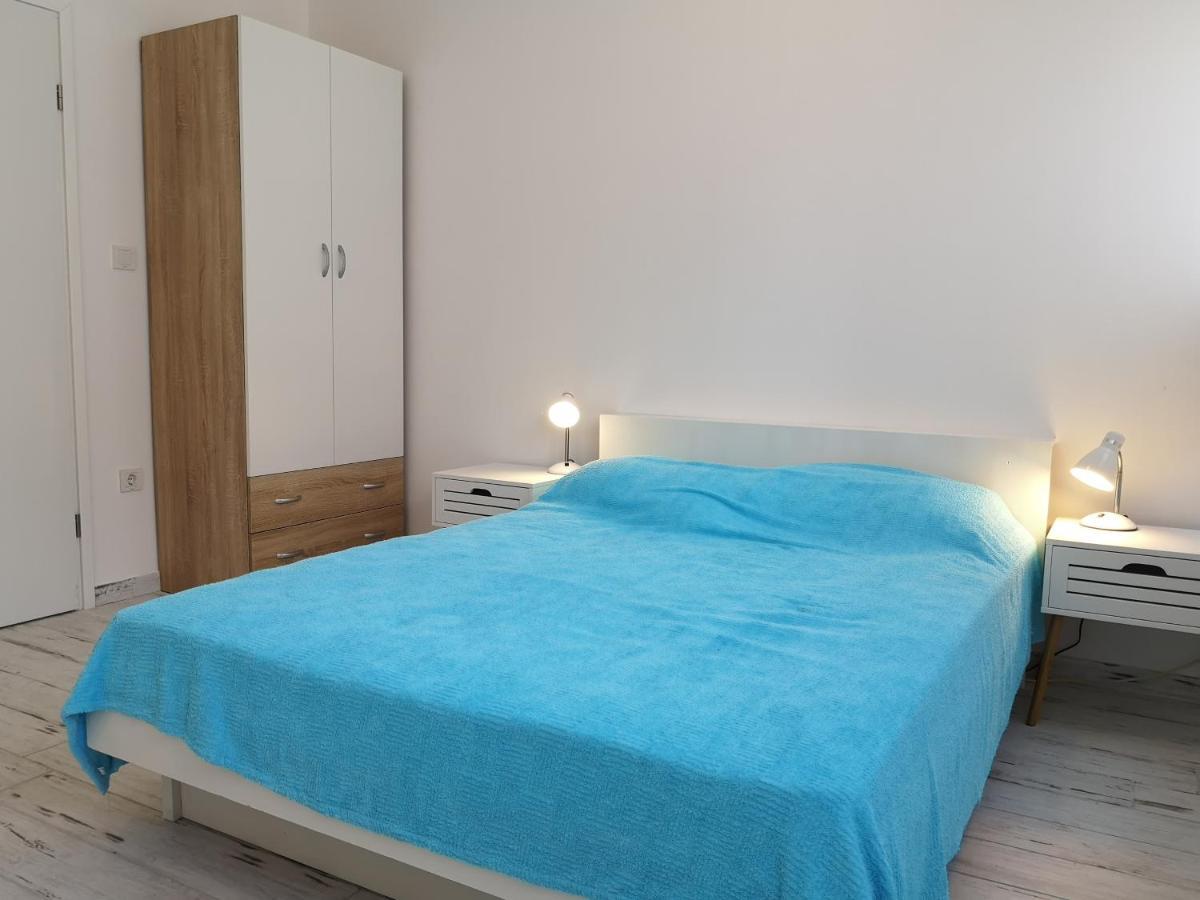 Apartmani Mentha&Lipa Novi Vinodolski Bagian luar foto