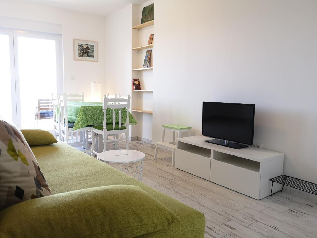 Apartmani Mentha&Lipa Novi Vinodolski Bagian luar foto